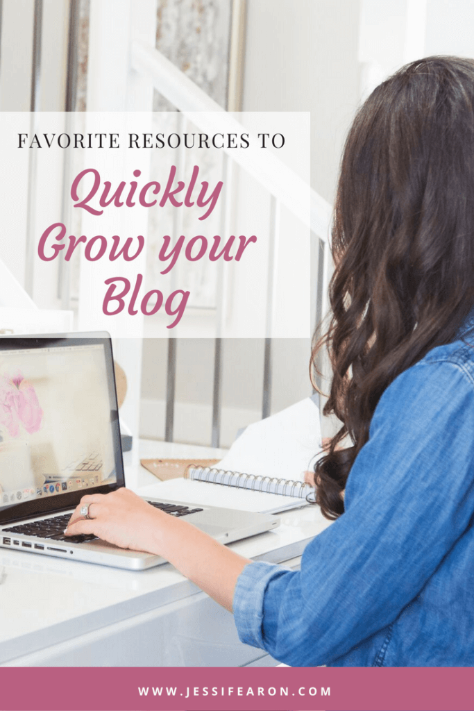 The BEST resources to quickly grow your blog! And she even lists FREE ones! If you want to become a full-time blogger, see if these resources could help you!