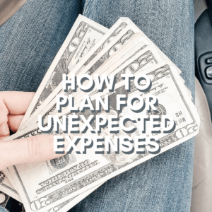 I know it mean seem crazy but yes, you can totally plan for unexpected expenses! They will pop up so here's how to plan for unexpected expenses.